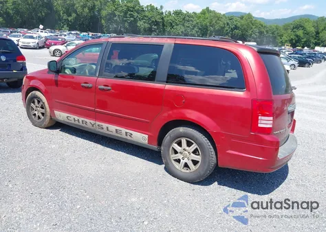 2008 Chrysler Town & Country Lx z USA, uszkodzony, nr VIN 2A8HR44H68R153119